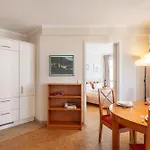 664, Seepark Apartment *