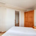 664, Seepark Apartment *